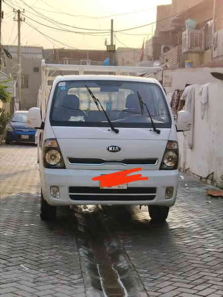 سلام عليكم
ساير كيا بنكو. 2700.  
موديل. 2018
سياره بيه. بس بنيد. مبدل وبارد. شبر.
سياره. جاهزه. من كل النواحي
سعر. 120. مع المحجر بيه مجال بسيط
 رقمي   ***********
مكاني. بغداد الزعفرانيه
