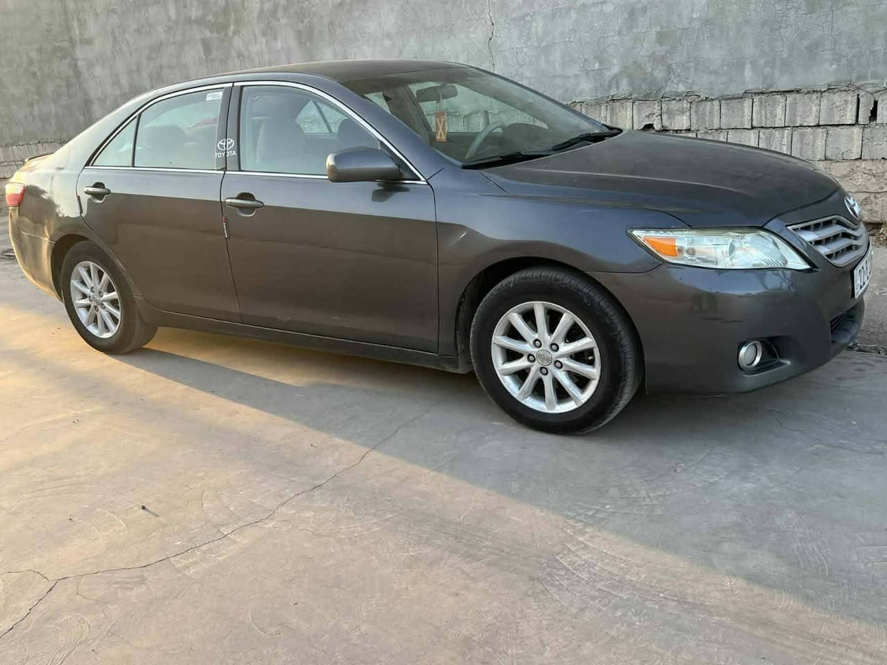 سلام علیکم
سیاره کامري 2007 محرك بلادي 6 افلون بيهه كوبون بنزين سياره بييه قطعتين فقط نص جامرلغ ونص بونيد..سعر93 بيهه مجال ***********
