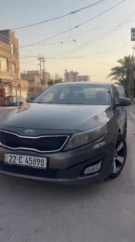 السلام عليكم
كيا اوبتما 2015 امريكي GDI 
نص مواصفات 
رقم اربيل
 سنويه بأسمي 
مكان السياره بغداد الغزاليه 
اتصال فقط 
*********** 
سونار بيها السياره 
حادثها باب الصدر وباب خلف الصدر 
والجاملغ الخلفي والجاملغ الخلفي جهة السايق يعني اربع قطع صبغ بدون دواخل 
بجم كبس ع وضع الشركه كير مكينه ممفتوح برغي بيهن كفاله 
السعر 110
