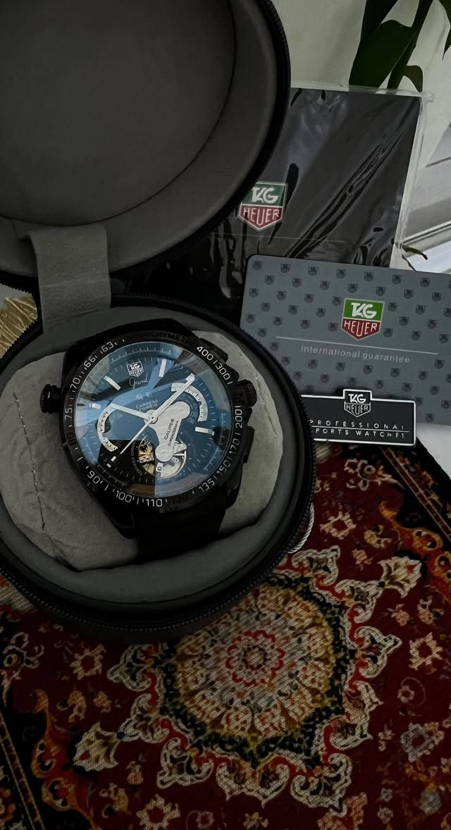 ساعة TAG Heuer Grand Carrera
نصب تكويك أوتوماتيك
الميزة: سناتر الكل شغال
الملحقات: العلبة الأصلية مع كارت الضمان
لسعر: 75 ألف دينار


**إذا كنت صاحب هذا الإعلان وتريد حذفه لأي سبب، رجاءا أرسل رسالة إلى الدعم الفني**