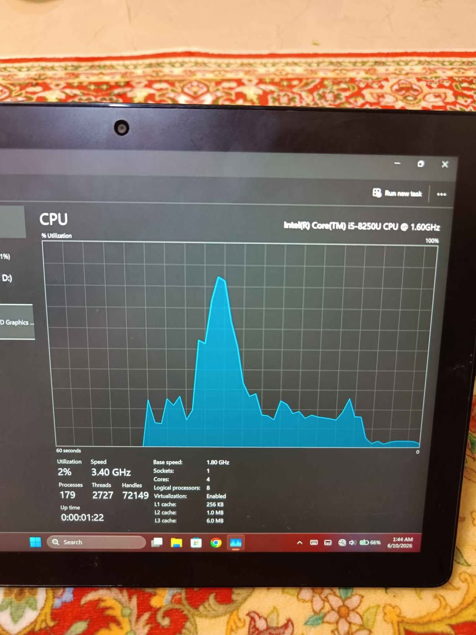 Cpu: i5 8250U 3.4Ghz  4 core  8 thred
Ram: 8 ddr4  1867 mt/s
Gpu: uhd graphics 620 4 giga
Hard: ssd intel 256gega
Window 11 original 
Touch 1920*1280 2k
Bluetooth 
 wifi
2 camera  front+back with senser 
Screen protector matt
Charging with type c
2 *type c
1 usb
1 AUX
+  Adapter usb to(hdmi + lan network+ 2*usb+ type c)
+ Touch pencil...

  200$  u majali tyaya
(بيها مجال)

Slemani.. ashty
*********** السليمانية, العراق
