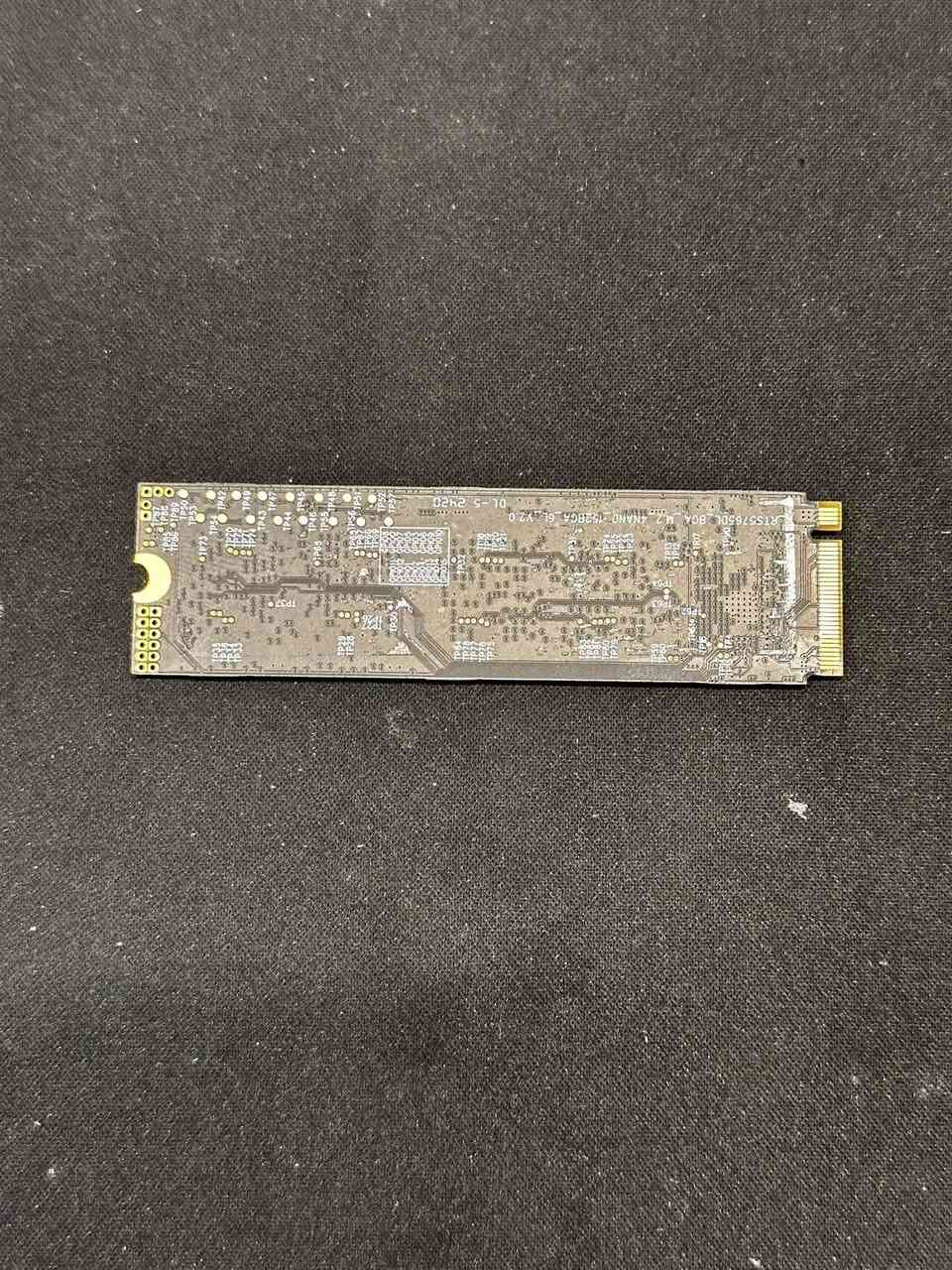 هارد m.2 
2 تيرا


**إذا كنت صاحب هذا الإعلان وتريد حذفه لأي سبب، رجاءا أرسل رسالة إلى الدعم الفني**