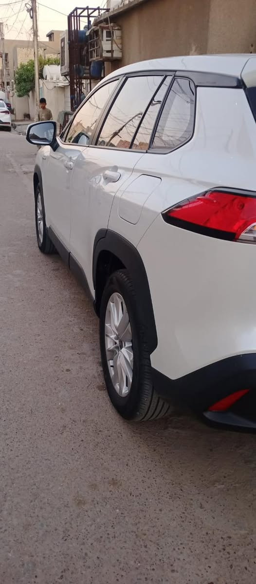 كورلا كروس مديل 2024 فتحه داخل جلد احمر سياره جاهزه مال بيت مكفوله من كلشي ماشيه 25 الف 
السعر 172 وبيها مجال شي بسيط مكاني بياع 
***********
