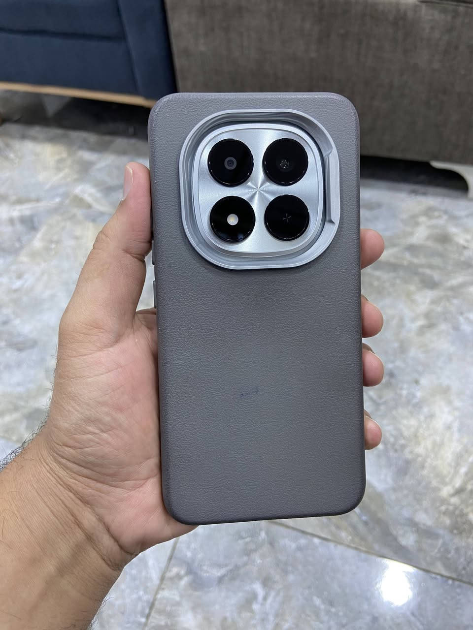 السلام عليكم
بوكو M8 برو 5G
للبيع او مراوس سعر خاص
مستعمل قليل جدا
بطارية 100
ذاكرة 256
رام 8
بطارية 6500 مع شحن خارق 100 واط
شاشة عملاقة 6.83 معدل تحديث 120 هيرتز 68 مليار لون
معالج سناب دراغون 7s Gen4
اندرويد 16 مع 4 سنوات تحديثات
مع كفر ماركة هدية 
العنوان موصل حي البكر


**إذا كنت صاحب هذا الإعلان وتريد حذفه لأي سبب، رجاءا أرسل رسالة إلى الدعم الفني**