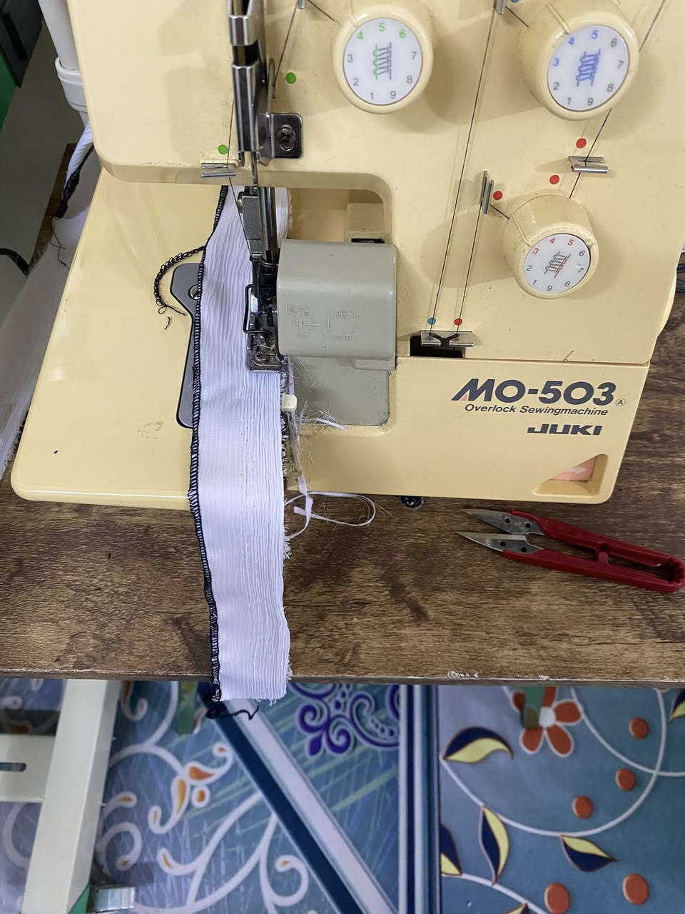 للبيع مكينه اوفر منزلي شغاله بسعر 200 وبيه مجال للشراي مكاني محموديه حي العداله


**إذا كنت صاحب هذا الإعلان وتريد حذفه لأي سبب، رجاءا أرسل رسالة إلى الدعم الفني**