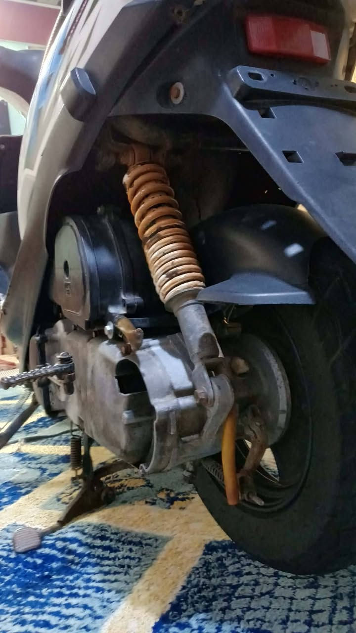 سلام عليكم دراجه ماكس عدلة 
شغالة هندر سلف
بوشة بلادية 50
مفتوحة بقط ولفات
للستفسار ***********
سعر 550وبيهة مجال
