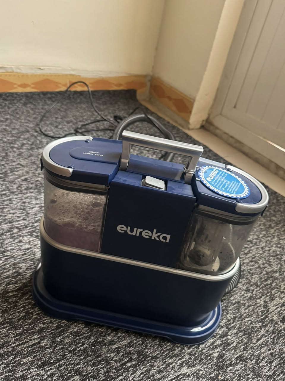 ئەم ئامێرە بۆ فرۆشتن ئەمەریكیە 
كوالێتی زۆر باشە
بۆ فەرشو قەنەفەو سەیارە بوكاردێت 
١٥٠ دۆلاری پێدراوە 
نرخی ئێستای ١٠٠ مامەڵەیەكی كەمە 
سلێمانی 
گەیاندن هەیە


**إذا كنت صاحب هذا الإعلان وتريد حذفه لأي سبب، رجاءا أرسل رسالة إلى الدعم الفني**