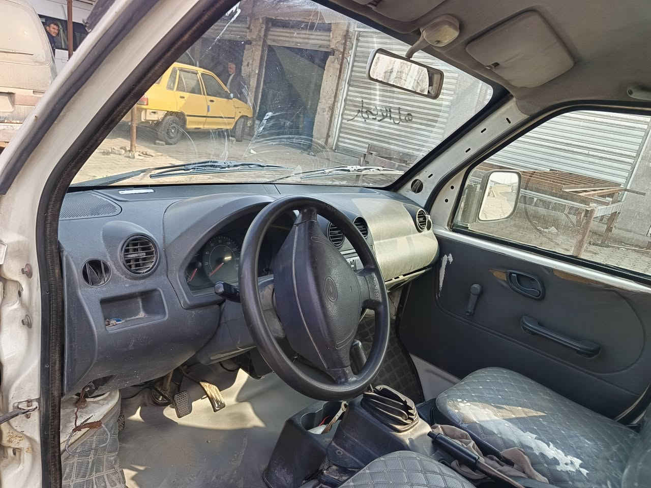 السلام عليكم كنو موديل 2012 رقم بغداد انكزي خصوص 7 ركاب باسم محرك كورولا اوتوماتيك  السعر 32 ورق ***********
