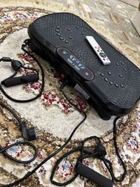 جهاز الكريزي  قدرة التحمل 120 كيلو  يحتوي الجهاز على  هزاز يعمل على تك...