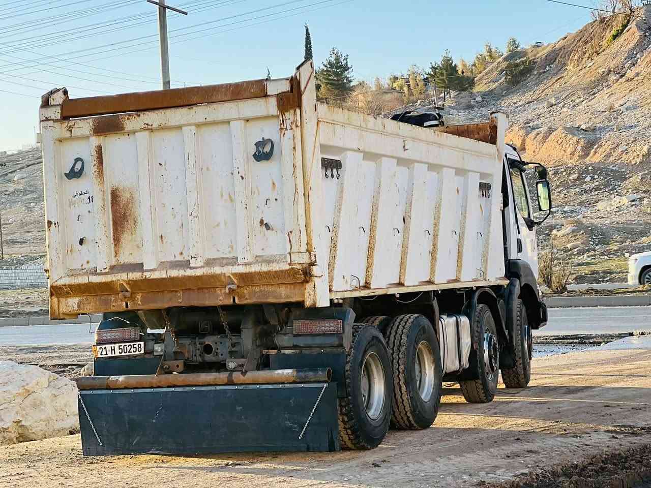 ڕینۆ 2005 ئەنجیکتەر نموونەیە لەجوانی بێ بۆیاخ مەکینەی تازە تەسفێیە***********
***********
