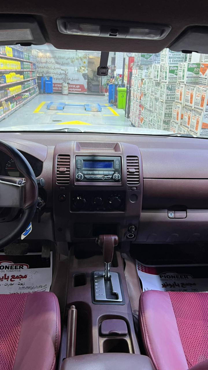 السلام عليكم نيفارا موديل ٢٠١٤ سنوية جديدة ورقم جديد اربيل باسمي تحويل ثاني يوم كفالة عام ، ملاحظات بسيطة المكينة مفتوح بيهة كازكيت فقط محرك و وكير كفالة السعر ١٣٨ وبيهة مجال وهاذ رقمي ***********
