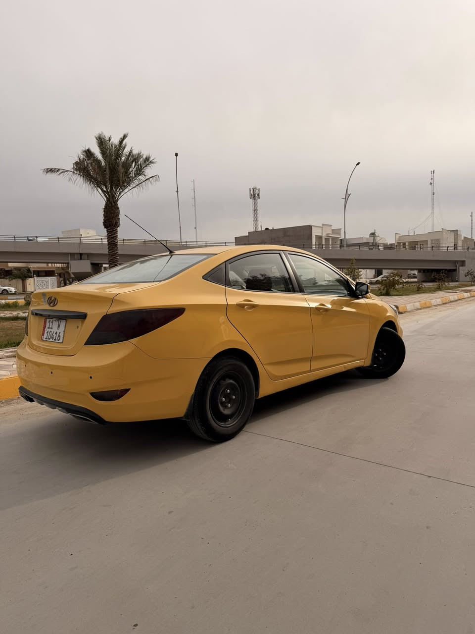 السلام عليكم اخوان اكسنت 13 تبديل فقط جاملق بدون دواخل بيها طخه خفيفه من ورى جاهزه السياره كبل للشغل وياله جدد تايرات جدد السيارة بأسمي تحويل ثاني يوم 87 بيها مجال ***********
***********
