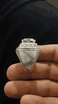 زمرد صياغة الأستاذ وليد خالد الشراي يتصل
***********
