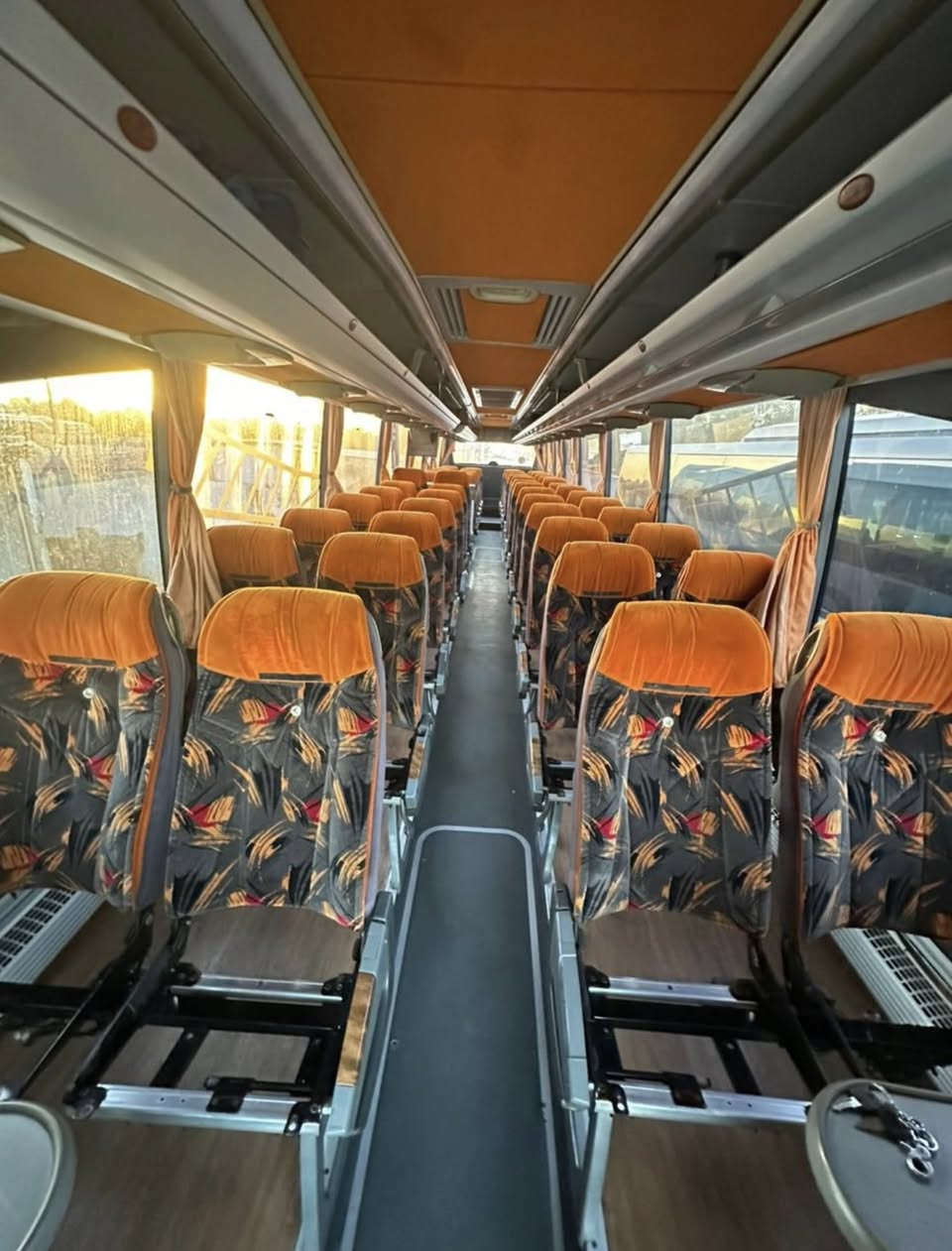 للبيع اللاستفسار / ***********
