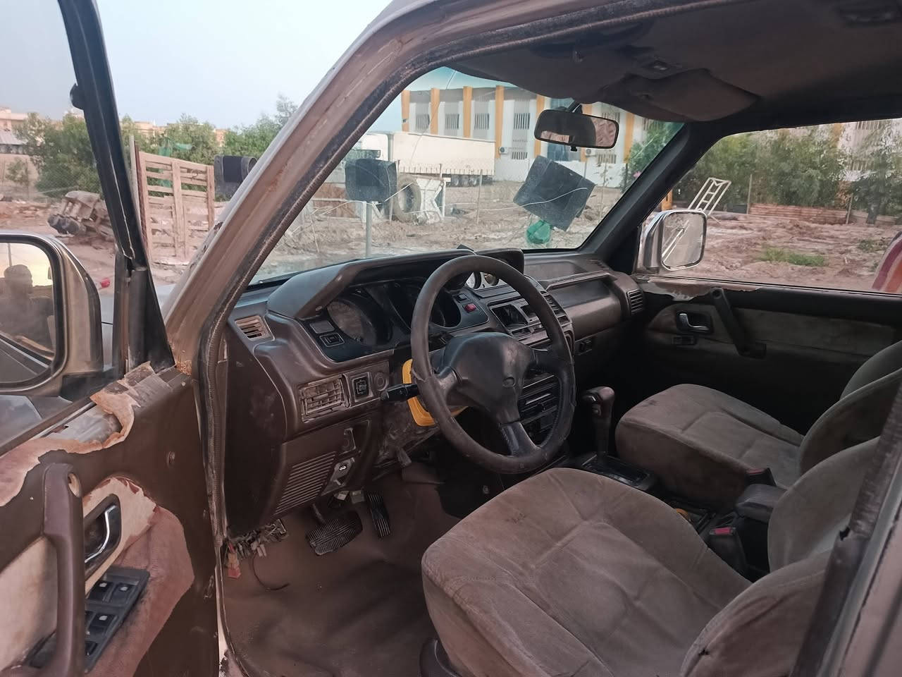 سلام عليكم باجيرو موديل 94 مكينه كير فيفيتي ياباني مكفولات تبريد شغال فقط عوزه غاز رقم بغداد راعيها بل عماره شرط مداور مكاني ميسان حي نهاوند سعرها 38 بيها مجال شي قليل ***********
***********
