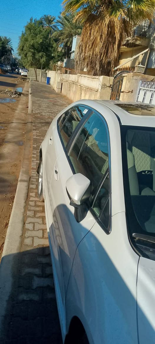 كورلا خليجي 22 حادث بسيط بالصندوق الخلفي ما مصلح بصمة وفتحة سلايدروف ماشية 102 رقم اربيل الجديد سنوية جديدة وهزة جديدة السعر المطلوب 160 ورقة للاتصال *********** مكانه الوزيريه
