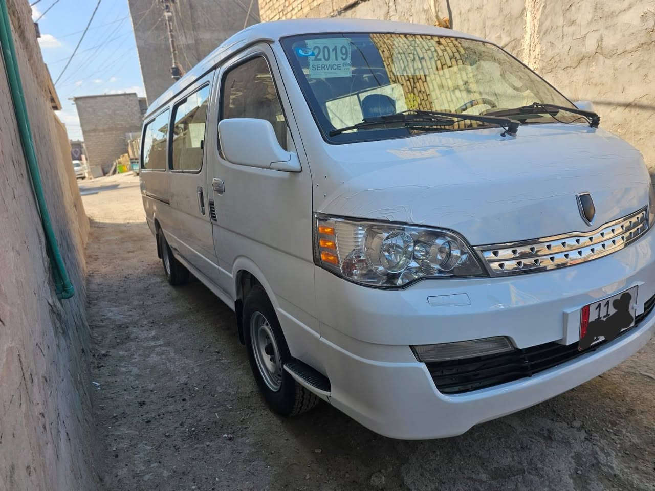 سلام عليكم جني اجوان 2015 سياره مكفوله كفاله عامه عله وضع الشركه ماشيه 124 دوشمه كشنات تنته كاعيه تخم تاير جديد شاشه ايباد سنويه جديده 2031 بسمي رقم بغداد ***********
