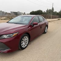 كامري ٢٠١٨ • ضرر دعاميه اماميه • لون ماروني