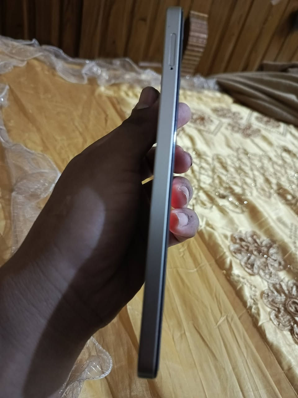 سلام عليكم جهاز للبيع الذاكره ٦٤ معالج ٤ جهاز نضيف كلش شخط مابي سعره ٩٠


**إذا كنت صاحب هذا الإعلان وتريد حذفه لأي سبب، رجاءا أرسل رسالة إلى الدعم الفني**