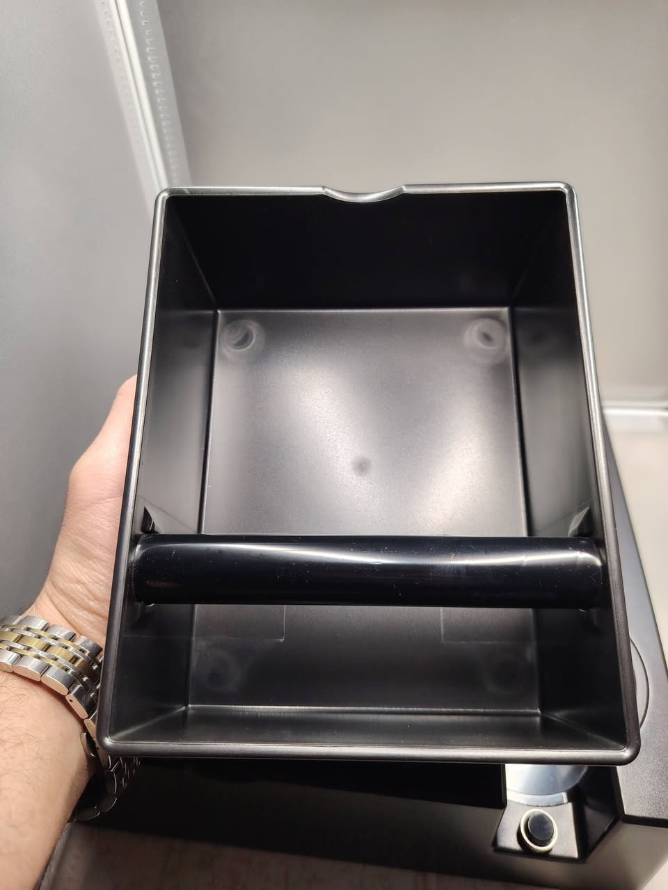 يا الله
متوفر منظم  أدوات القهوة
فدشي تحفة جدا قوي مو عادي
مع نوك بوكس مدمج 
سعر 25


**إذا كنت صاحب هذا الإعلان وتريد حذفه لأي سبب، رجاءا أرسل رسالة إلى الدعم الفني**