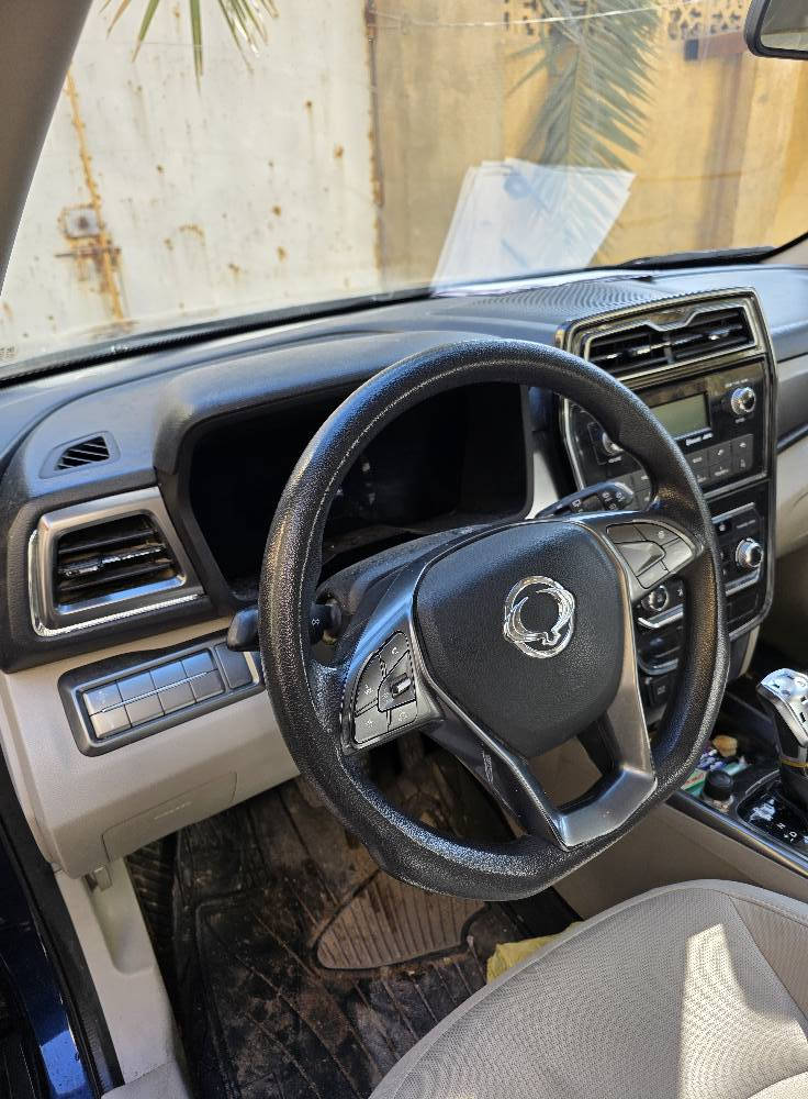 السلام عليكم تيفولي موديل ٢٠٢٢ كوري اصل سيارة جديدة جدا مكفوله عدا بارد قليل بالباب الخلفي محرك ١٦٠٠ دوش مكان السياره بصره طويسه السعر ١٢٠ وبيها مجال قليل للإستفسار الاتصال ع الرقم ***********
