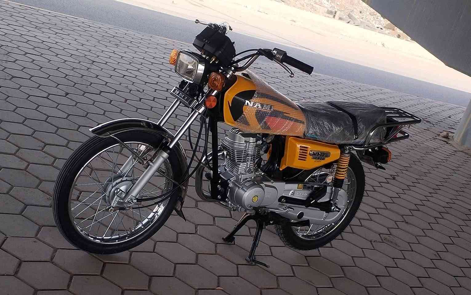 سلام عليكم دراجه نامه شلامجه مديل ٢٣ أوراق اصولي الدراجه مكفوله كفاله عامه الدراجه مخزونه النضافه شوفت عينك واحله بعد من الصور تجي وتشوف بعينك شراي يراسلني اويتصل مو شراي لاتراسل ولا تواعد تره اسعارهن معروفه مكاني ديوانية ***********
