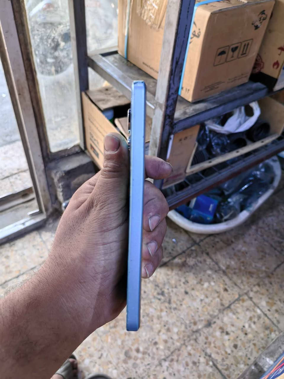 ريدمي نوت 13 برو 5g فلاكشب اقوه الاجهزه 
ذاكره ٥١٢ دبل شريحه بس ضهره مفلش
مكان بغداد الشيخ عمر قرب الأطفاء
هــ ***********
السعر 175 بغداد, العراق
