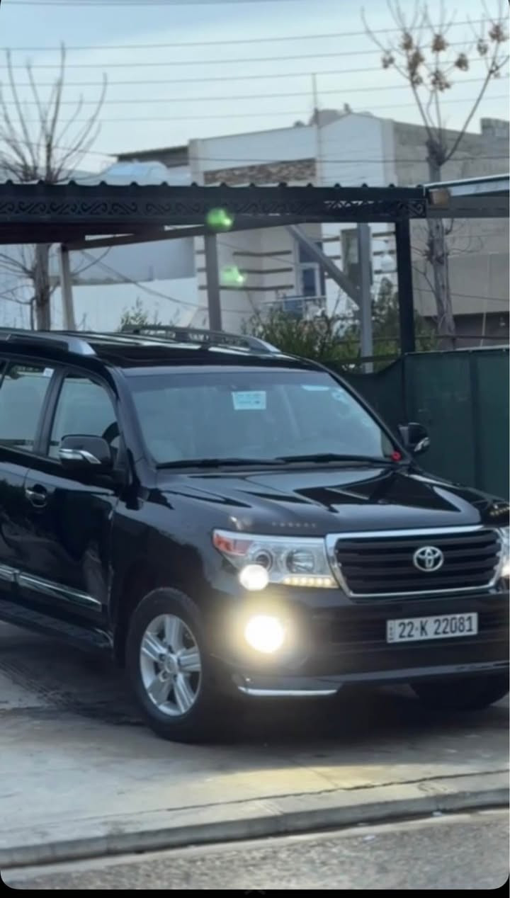 سلاو توێتە لانگرۆزر GXR V8 2012
سیارەکە دوو شێنی کارتە 
ساردی نیە 
بەناوی خۆمە 
گێرو مەکینە بەشرت 
بۆ زانیاری زیاتر بێوەند بەکە بم ژمارەیە 0️⃣7️⃣5️⃣0️⃣4️⃣9️⃣3️⃣4️⃣7️⃣2️⃣3️⃣
سحری 317وەرقە مەجالی برایەنە أربيل, العراق
