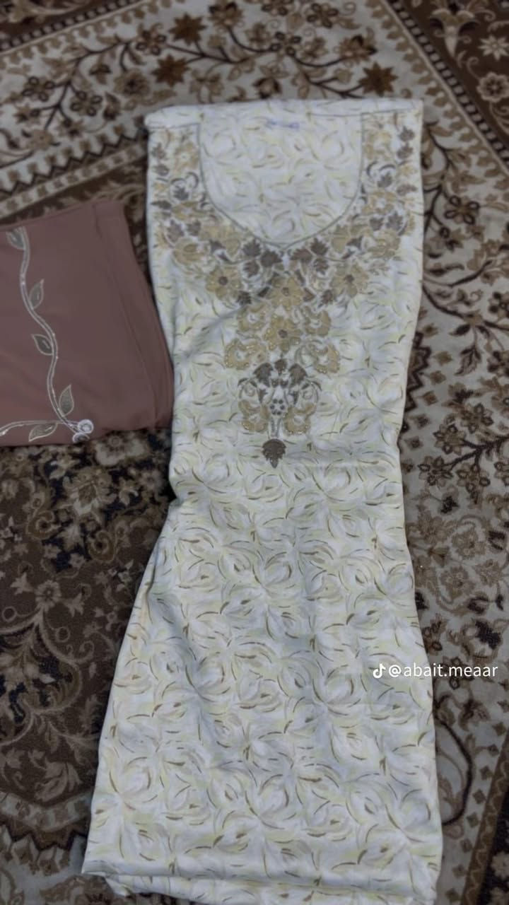 مكلف بنشر  سعر القطعه ٢٥ مع توصيل


**إذا كنت صاحب هذا الإعلان وتريد حذفه لأي سبب، رجاءا أرسل رسالة إلى الدعم الفني**