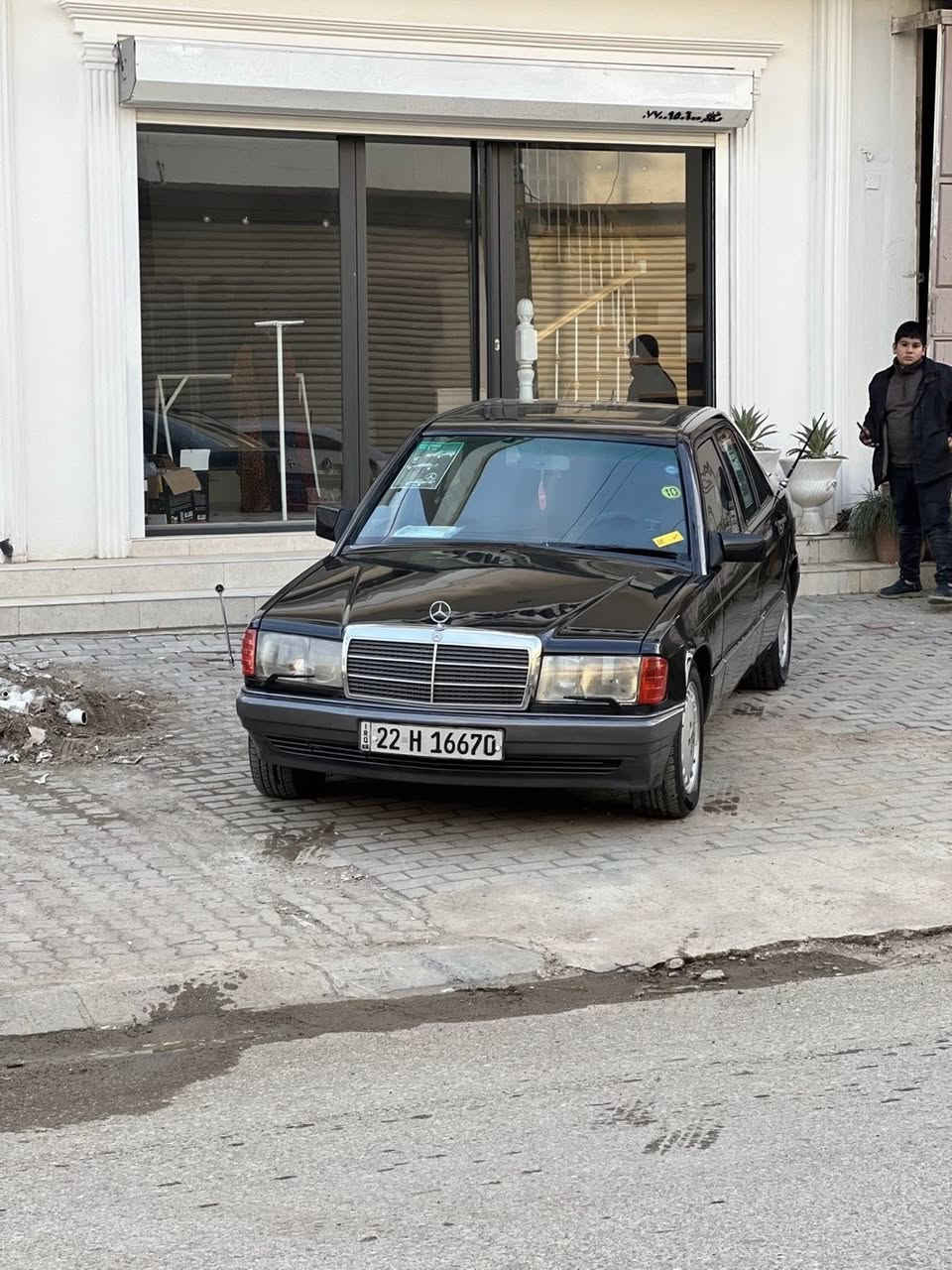 سلام و عليكوم مارسيدس موديل ٨٩ سياره جاهز و كلشي جديد كير محرك بطه ٢٥٠٠ بشرط كلشي جديد سبغ جديد دواخل جديد شراي خابر سعر ٥٩ سنوي منتهي 
***********
