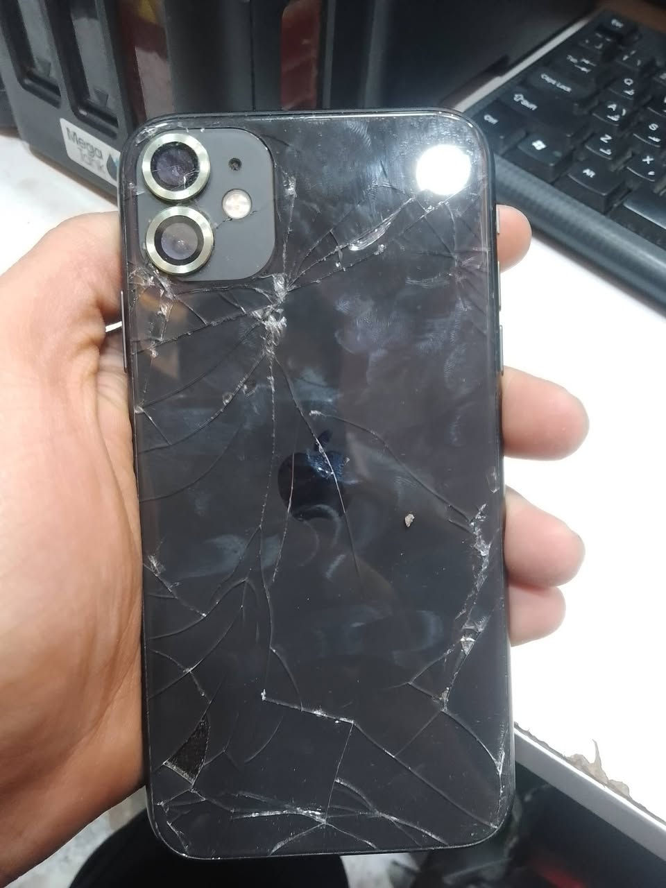 11 عادي يرادله تبديل شاشه وضهر
قيم واخذ ***********
