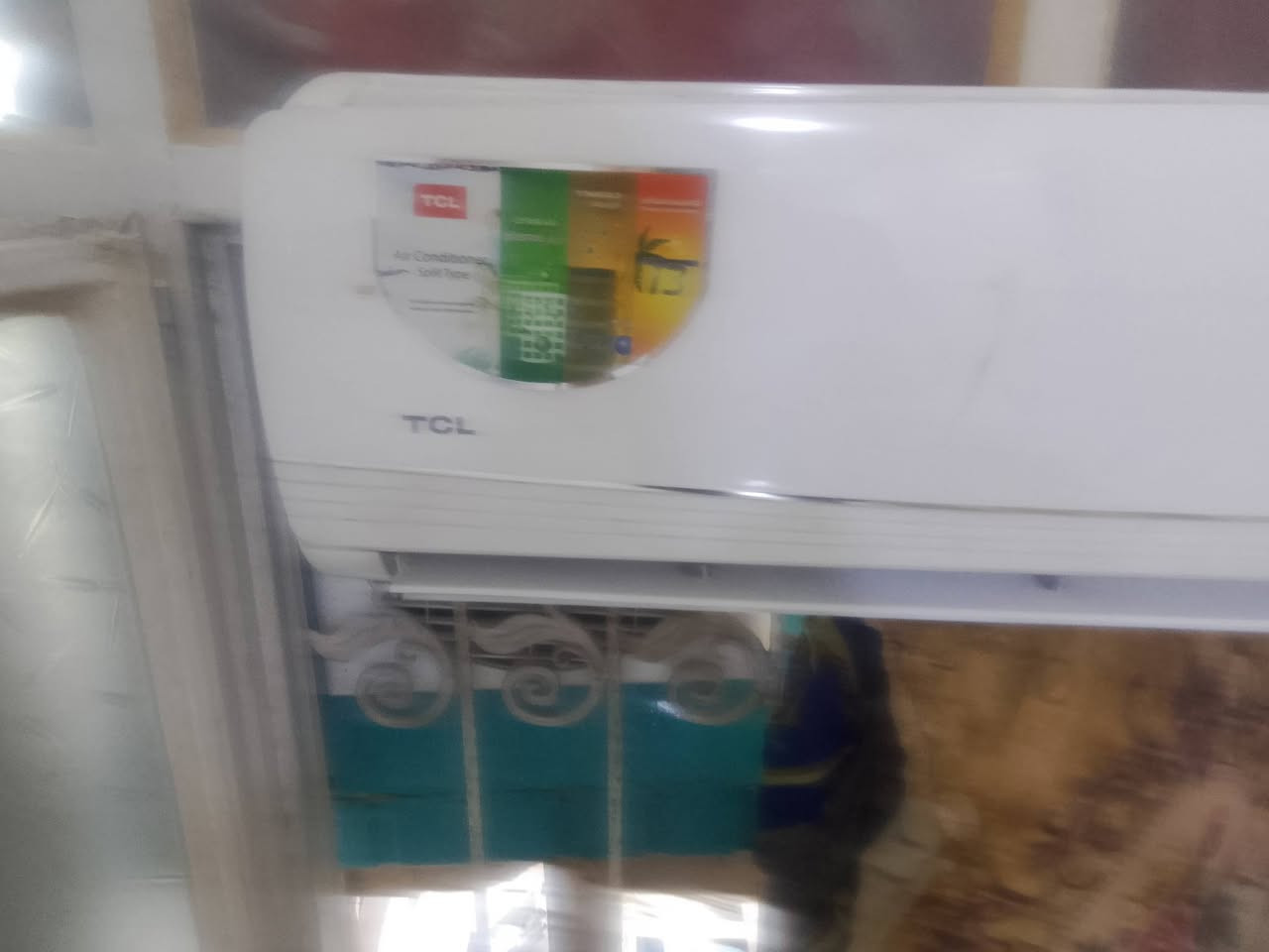السلام عليكم سبالت البيع شرط الشغل عدد 3واحد TCL وثنين دنكه شغلات مكان بابل الدبله ***********
