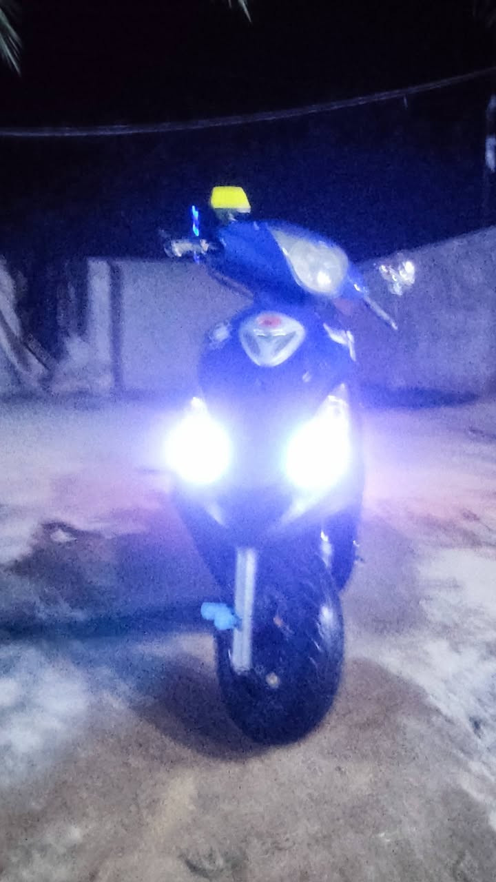 دراجه للبيع كفاله عامه رمبه موديل 14 مكان رفاعي سعر 675 وبيها مجال قليل دراجه انضف من صوره ***********
