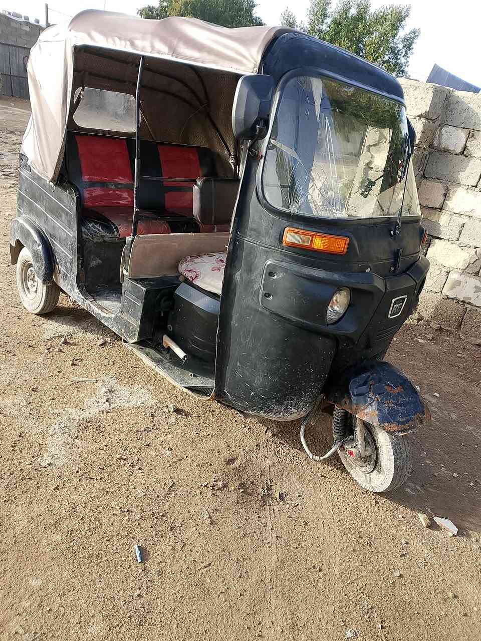 سلام عليكم تكتك لبيع مديل 17 مكينه توني مجفته بس بيه خياس من كدام خايسه  هلالات توني مسويهن ولدوسات جدد مسويهن وراق كامله سعر مليون و800 بيه مجال مكانك بغداد تقاطع درويش حي اعلام    *********** كله شقله كهربائيات شقاله
