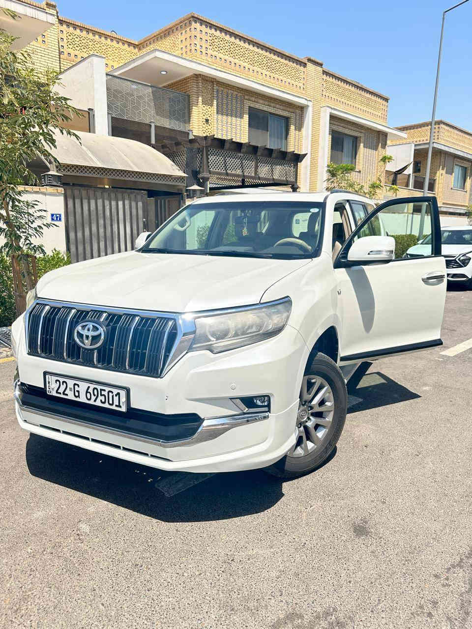 سلام عليكم برادو موديل ٢١ فئة txL فول مواصفات 
بيهه شبر بارد الباب الخلفي الي ابصفحه الصايق 
عنواني بغداد حي العدل السعر 47 اوبيهه مجال 
بسيط ماشية 30 الف حقيقي ***********
