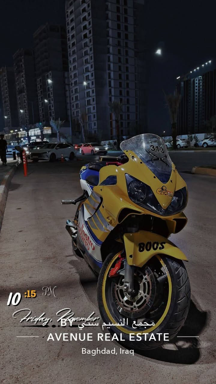 ام فوراي 2004 محرك ما مفتوح السعر 18مكاني الشعب ***********
