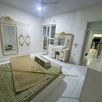 غرفة نوم ملكي • نظيفة • كدام العين