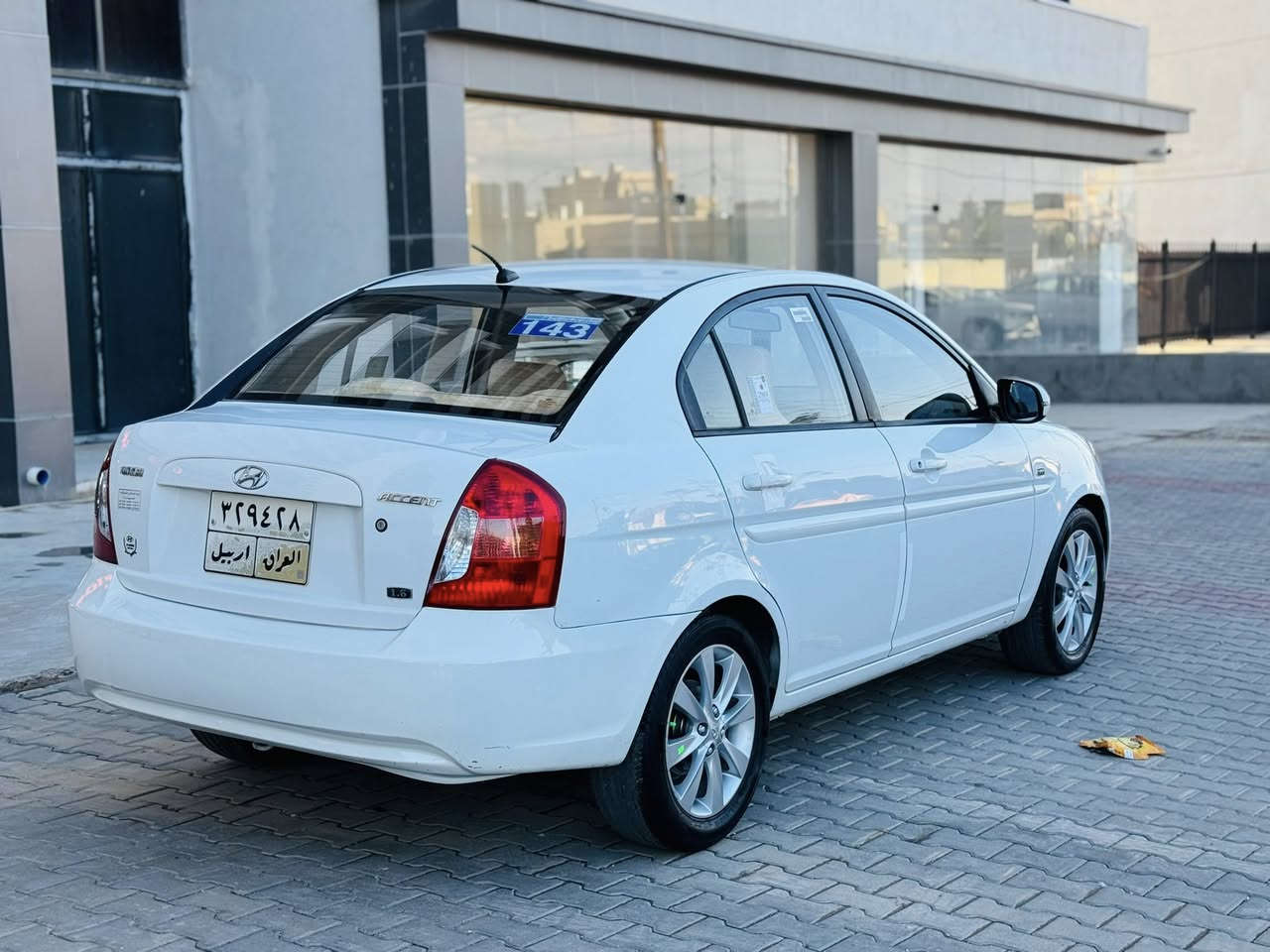 سلام علايكم
اكسنت موديل ٢٠١١ خليجي

 كير اوتماتيك  محرك ١٦ 
داخل اصفر  ويل كروم جاكهرباي

كير محرك بشرط لا بخار لا صرف 
سياره بي بونيت جملغ بدون جكه دواخل 

  سعره ٨٧ بي مجال قليل 
***********
***********
