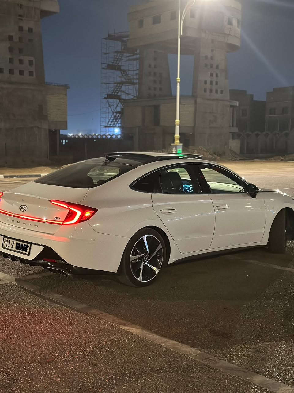 السلام عليكم 🫡 
سوناتا - 2023 
رقم بغداد - باسمي 
موصفات - 1/1 فول 
ماشيه - 27 مايل 
سياره احلا من الصور كشر صافي ونضيف 
حادث السياره بنيد و جاملخ وباب بيه بارد 
مكان السياره ((((( كربلاء )))))
الـسعـر 168 وبيها مجال 
0772 3793 166
