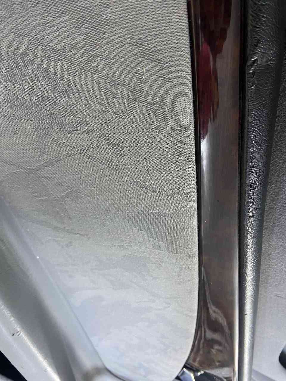 غرفه مال ام عيون موديل 2000
سعر ٣ ورقه و نص 
مكان اربيل 
***********
