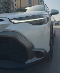 للبيع او للمراوس  فروت لاندر 2025   ماشيه  9000 km  موصفات فتحه  مكينه...