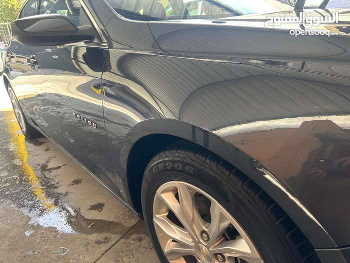 السلام عليكم ماليبو LT 2020 لون نفطي بغداد 
سياره جاهزه من كل النواحي تدفئه تبريد تدفئه كشنات كشن كهربائي  بأسمي رقم اربيل الانكليزي سنويه ماساقطه تحويل او وكاله كير ومكينه خيرر من الله حادث جدا بسيط فقط شباك الدعاميه موضح بالصورة سياره لاتبديل ولا قطره صبغ فقط اماكن بارد سياره بلاديه كهربائيات راديترات كله ع وضع شركه سعر ١٢٥ وبيها مجال / المكان بغداد الحرية 

*********** اتصال او واتساب
