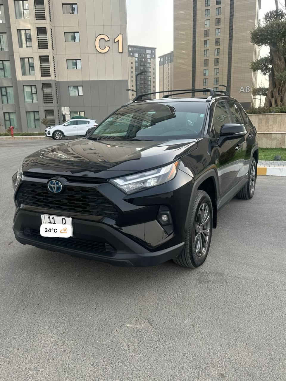 av 4  xLe 2024hybrid
راف فور xle 2023 هايبرد 

الفئه / xle 

موديل السياره /2023 

رقم السياره / بغداد انكليزي / شرط التحويل 

حجم المحرك /2500 هايبرد 4سلندر 

اللون / اسود ملكي 

ماشيه50الف كيلو   بعدها بحاله الوكاله 

مواصفات السياره 

كشنات جلد 

تدفئه تبريد بالمقاعد 

كشن كهربائي + 3 وضعيات خزن ميموري

رادار امامي  تحديد مسارات  

، جانبي   نقطه عماء 

، خلفي تحذير اصطدام 

فتحة سقف 

 كامره360 درجه. 

وضعيات القياده 

Eco ,normal ,sport, 

نظام الدفع / 4*4  فورل ويل 

فول تحكمات ستيرن 

صندوق  كهربائي 

تدفئه بالستيرن + تدفئه بالمري الجانبيه 

 هاند بريك بصمه 

اوتو هولد 

اوتو ستارت /auto start 

اوتو ستوب/ auto stop

 تبريد قطعتين 

شحن واير ليس 

مداخل شحن تايب سي 

لايتات led زنون + بك لايت led 

 بصمة ابواب   + بصمة تشغيل + تشغيل عن بعد 

سستم الصوت jbl 🔊🔊

شاشه jbl 🔊🔊🔊

تبريد بيانو 

4 جام اوتو 

ويل كب كروب اسود 

 داشبول ديجتل الكتروني 

 

 حادث الساره شي كلش تافه قبق صنندوق مبدل نفس 
اللون بلادي فقطططططط بدون صبغ السياره نهائيآ

***********
