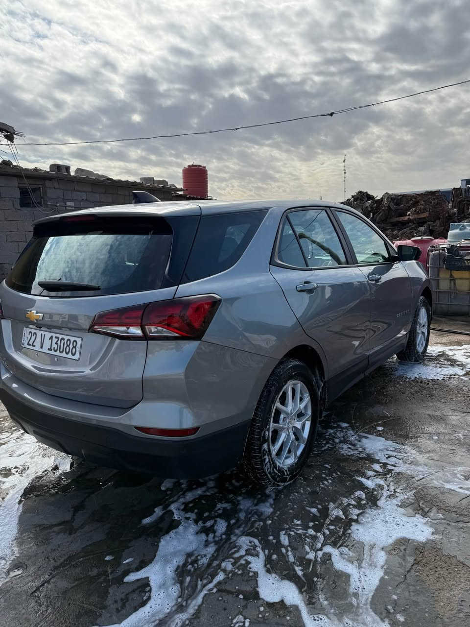 كوينكس 2024 
بدون دواخل بدون ايرباك 
بيها 3 قطع المداكر و باب الصدر
ماشية 23 الف كيلو متر
كير محرك كفالة السيارة جديدة ونضيفة
السعر 178 قابل للتفاوض
عنواني البصرة حي المهندسين
للتواصل / *********** البصرة, العراق
