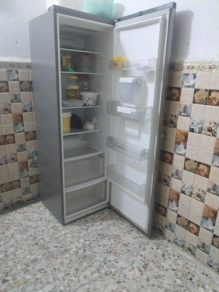 ثلاجه آيل جي ام البراد دزاينهة بدون فريز شغاله عل فحص سعر مناسب***********واتساب
