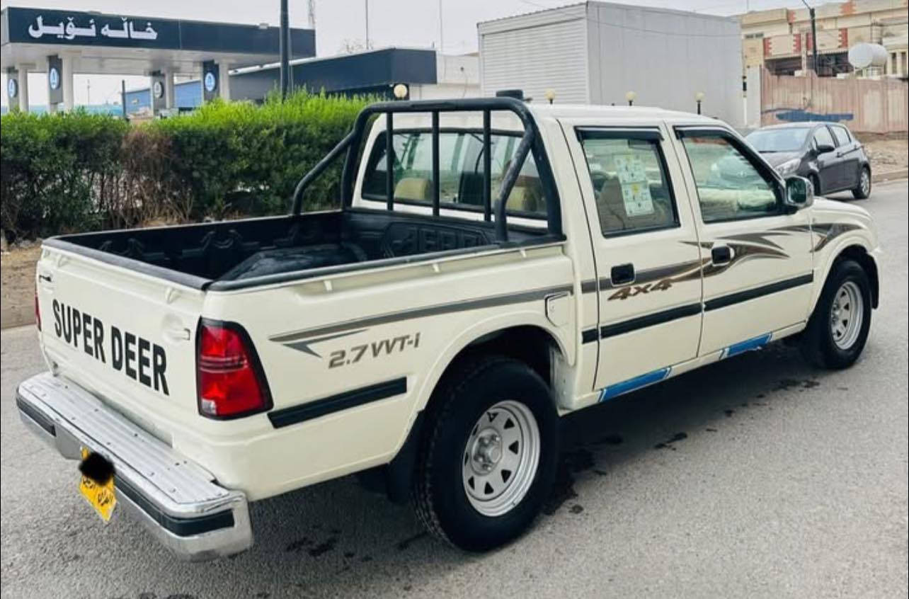 ئۆتۆمبێل: سوپەر دێر مۆدیل ٢٠٠٦ 

ناو زەرد و جام کارابایی 
رەقەم هەولێر تاحویل و غەرامە بەشەرت 

ســــعر $ یەک کۆمێنـت بکە راســـتەوخۆ بــۆ دێـــت🟢‎

گێر و مەکنە و ئاکسل و شانسی بەشەرت 
 حام سبوغ بەس بۆ جوانی بی لیدان بی ماحجون بەشەرت بەس پەمپ کرایە بۆ جوانی 
ناو بەتانە و ناو دەرگا هەمووی بەشەرت 

ژمارەی خاوەن سەیارە👈: ***********
