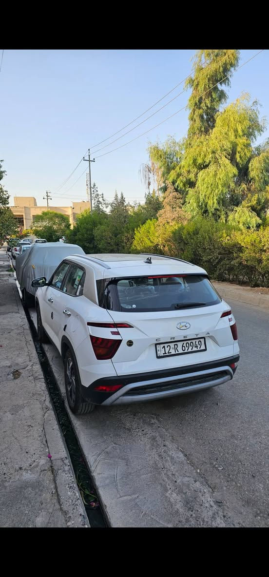 السلام عليكم
كريتا موديل 2024
ماشية 6 الف كيلو 
فول مواصفات
بصمة
 تشغيل عن بعد
 بانوراما 
هاند بريك كهربائي
 شاشة عداد
 ٧ وضعيات قيادة
شحن لاسلكي
شفتات خلف المقود
محرك 1.5 دبل نوزل وكير 8 نمر
قطعة تبريد خلفي 
مغي شفط
 السيارة رقم نينوى 
طالب عليها 165 ورقة
 الرقم ***********
