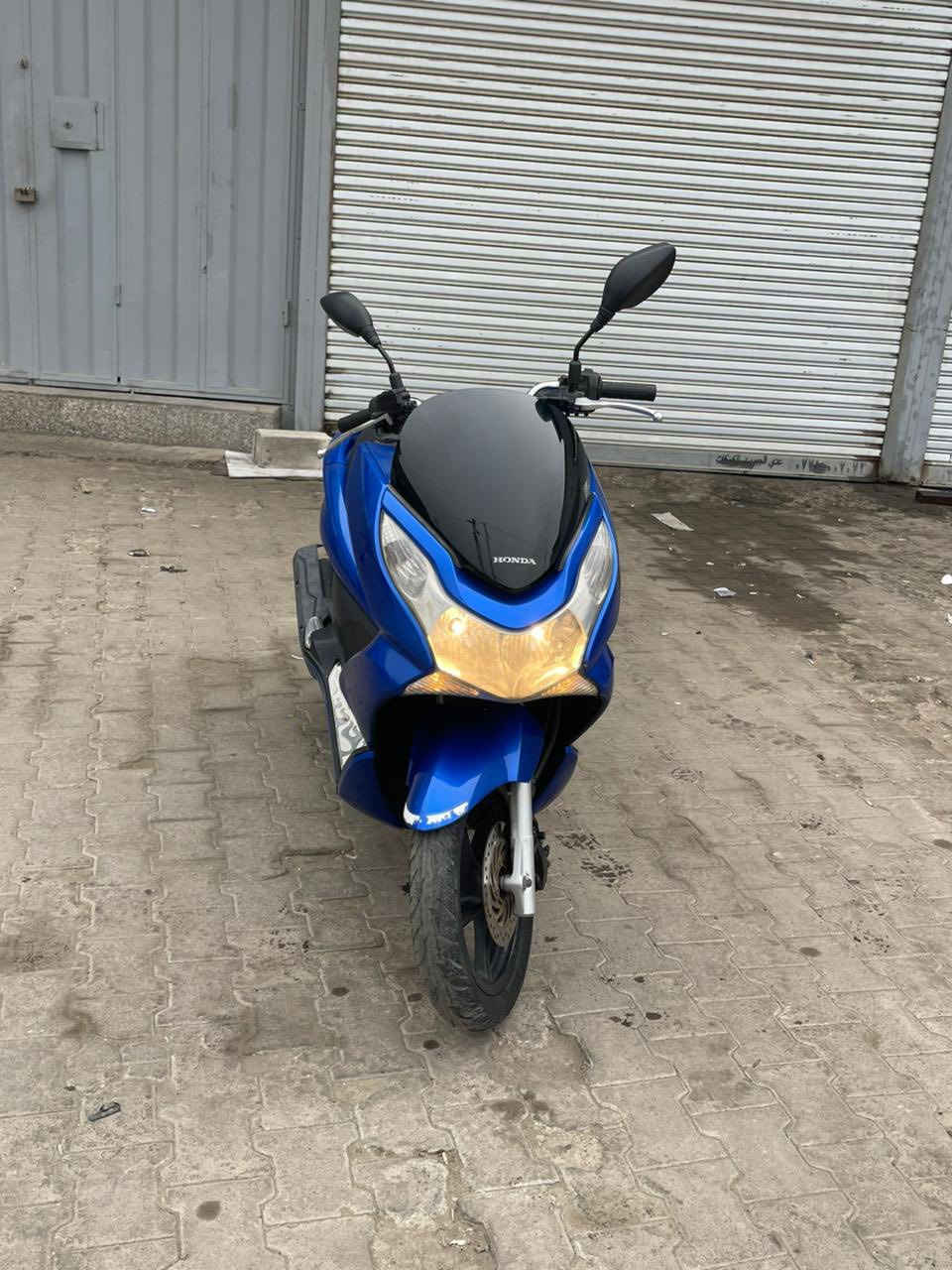 سلام عليكم حبايب الحلال للبيع دراجه bcx جيل اول كفاله عامه تعال افحص واقتنع واخذ دراجه نضيفه كلش ومتعوب عليها والنضافه كدامكم وبلواقع بعد احله وبلعافيه عل ياخذها سعرها مليون ونص مكاني الاعظميه شارع الضباط اتصال ***********
