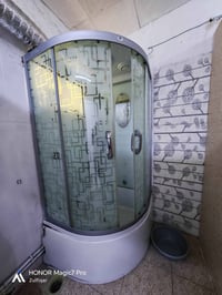 حمام شاور ركن قياسه ٩٠ سم في ٩٠ سم مستعمل نظافتة ٨٠ ٪ مكاني بغداد جكوك...