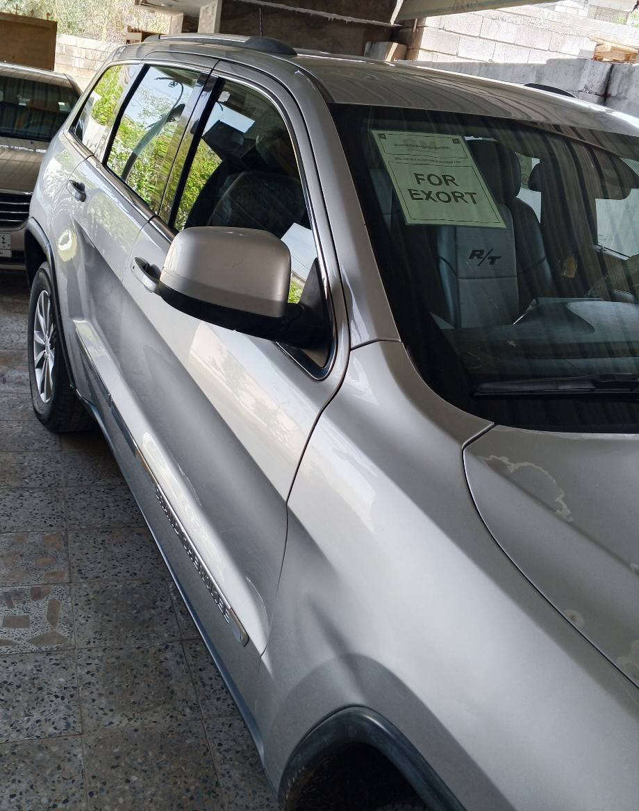 سلام عليكم للبيع جيب لاريدو ادوات ادوات موديل 2014 كفاله من الكصه والسرقه وانتربول متومه ارقام وسنويه كير ومحرك جيد تبريد ثلج تخم تاير شاشه كامره بصمه ابواب حاجزله بلمرور بيه البنيد وطارف الجنطة يرادله كليرالسعر 80 وبيه مجال المكان ابو غريب موبايل ***********
